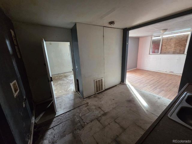 146 N 9th Ave, Brighton, CO 80601