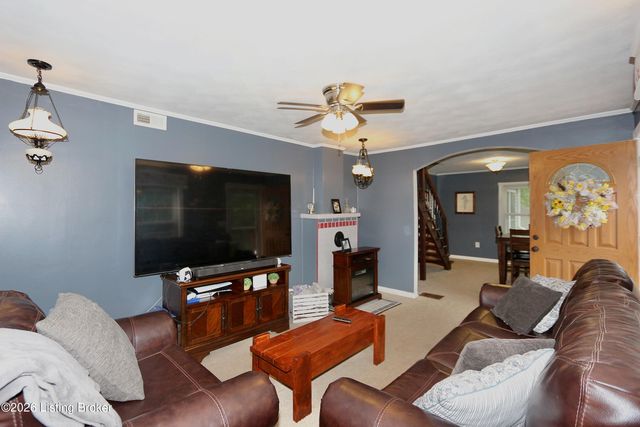 323 Estella Ave, New Albany, IN 47150