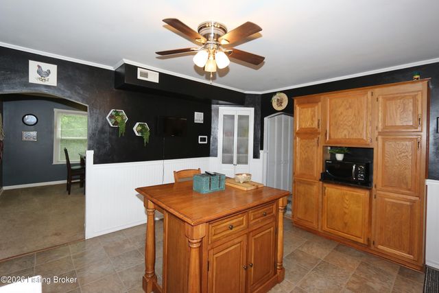 323 Estella Ave, New Albany, IN 47150