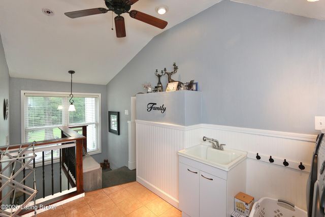 323 Estella Ave, New Albany, IN 47150