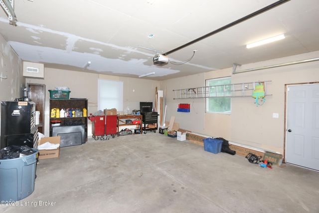 323 Estella Ave, New Albany, IN 47150