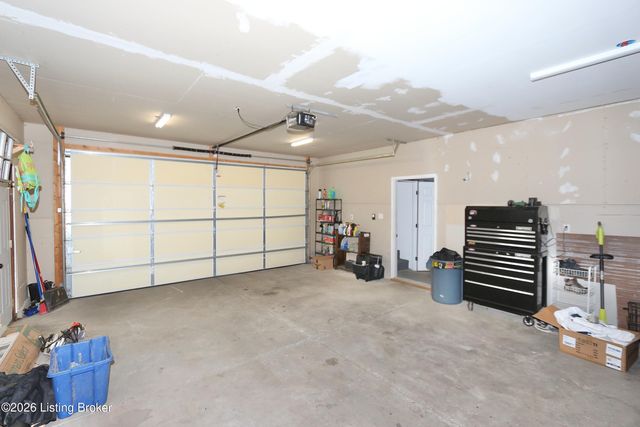 323 Estella Ave, New Albany, IN 47150