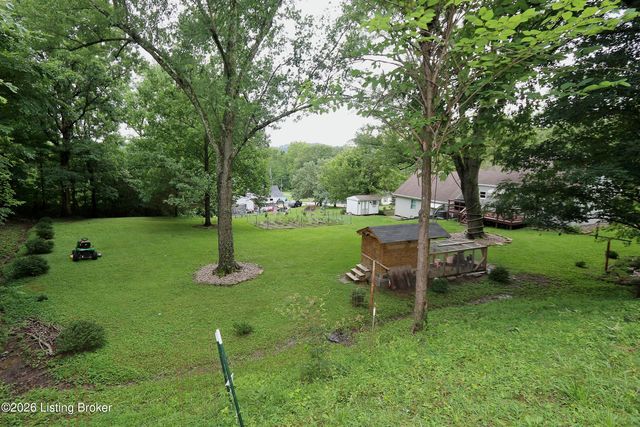 323 Estella Ave, New Albany, IN 47150