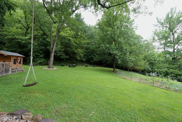 323 Estella Ave, New Albany, IN 47150