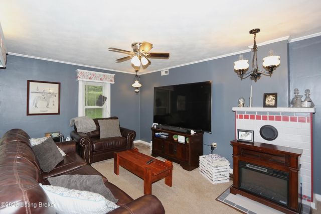 323 Estella Ave, New Albany, IN 47150