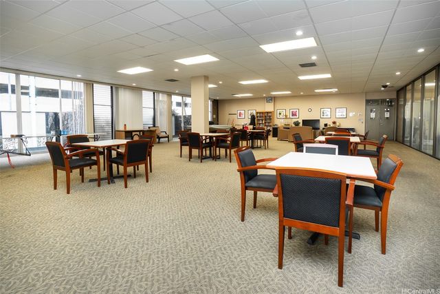 1561 Kanunu Street 1408, Honolulu, HI 96814