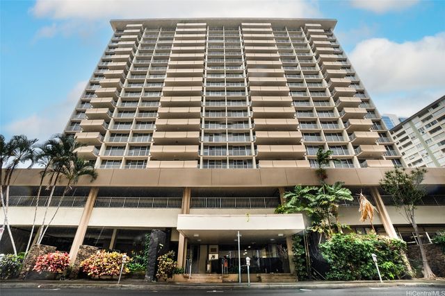 1561 Kanunu Street 1408, Honolulu, HI 96814