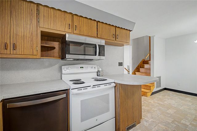 48 Wagner, West Milton, OH 45383