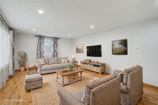48 Wagner, West Milton, OH 45383