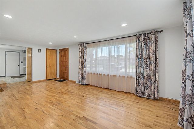 48 Wagner, West Milton, OH 45383
