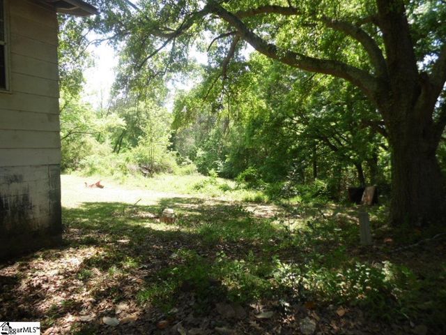 37 Brockman Hill Road, Greenville, SC 29617