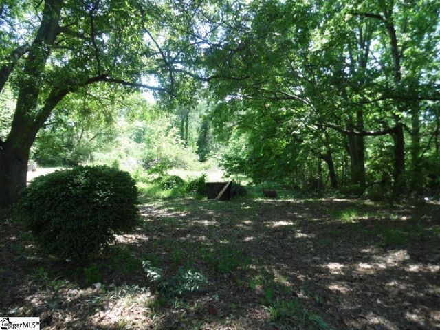 37 Brockman Hill Road, Greenville, SC 29617