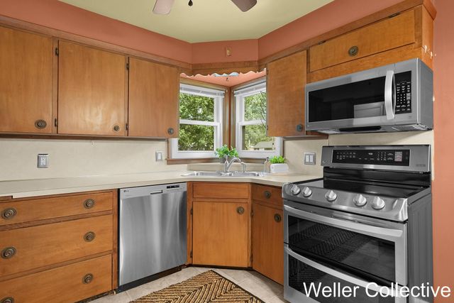 1461 Bauer Road, Jenison, MI 49428