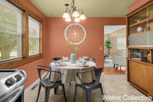 1461 Bauer Road, Jenison, MI 49428