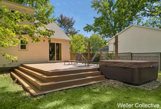 1461 Bauer Road, Jenison, MI 49428