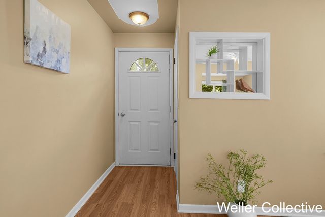 1461 Bauer Road, Jenison, MI 49428