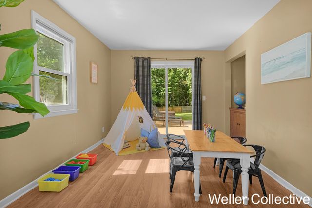 1461 Bauer Road, Jenison, MI 49428