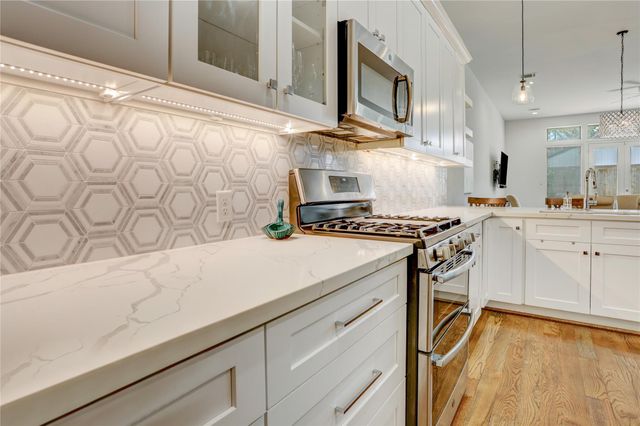 1107 Adele Street, Houston, TX 77009