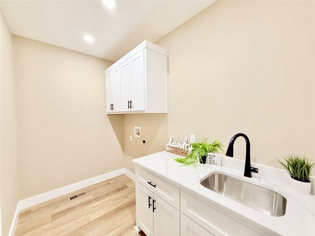 340 Stonegate Drive, Russellville, AR 72802