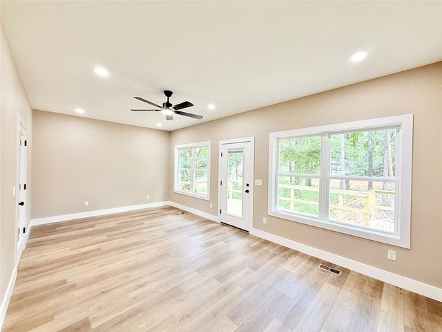 340 Stonegate Drive, Russellville, AR 72802