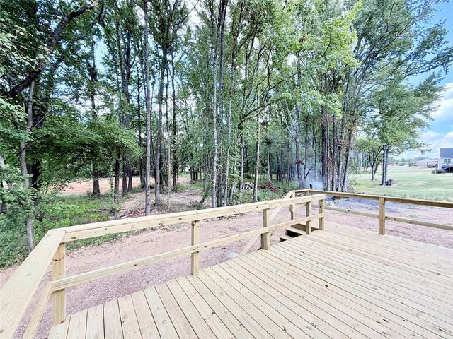 340 Stonegate Drive, Russellville, AR 72802