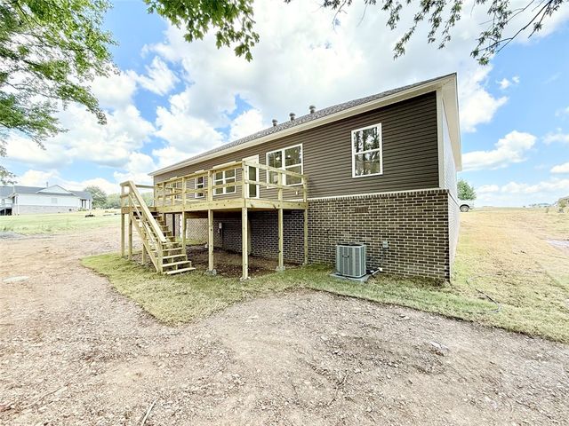 340 Stonegate Drive, Russellville, AR 72802