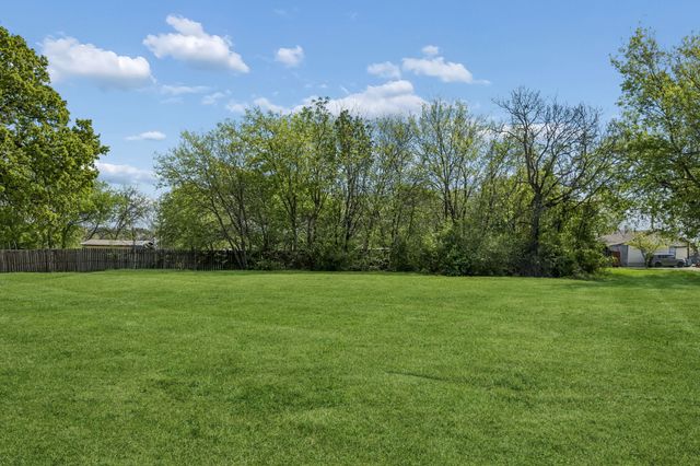 1512 Rodeo Center Boulevard, Mesquite, TX 75149