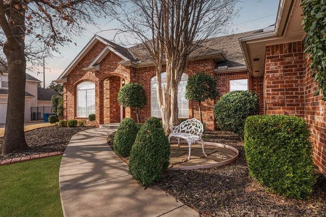 1117 Outabounds Drive, Edmond, OK 73034