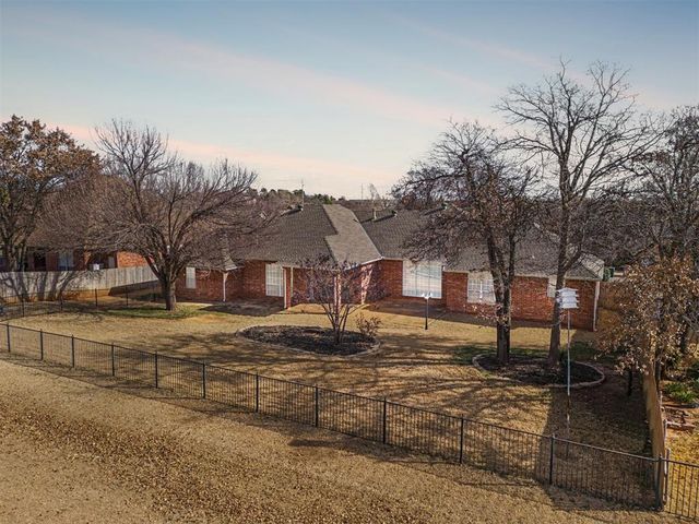 1117 Outabounds Drive, Edmond, OK 73034