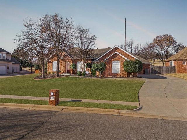 1117 Outabounds Drive, Edmond, OK 73034
