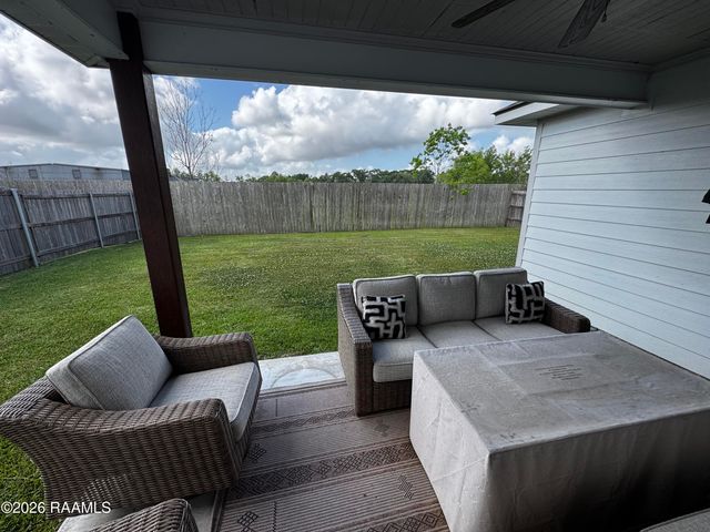 200 Tennyson Drive, Broussard, LA 70518