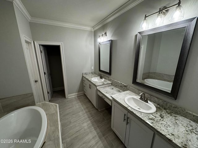 200 Tennyson Drive, Broussard, LA 70518