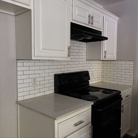 309 Gravel Street, Waxahachie, TX 75165