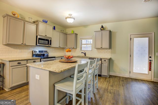 200 Blackbird Circle, Monticello, GA 31064