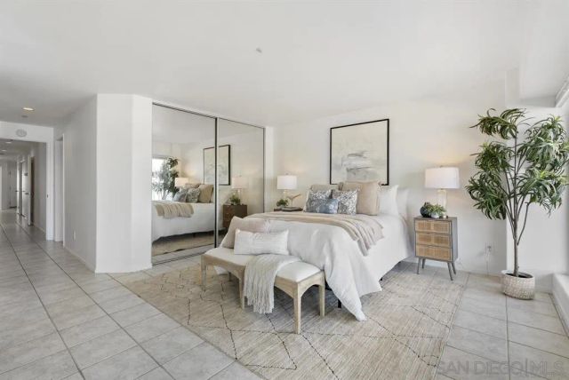 1362 Seacoast Drive B, Imperial Beach, CA 91932