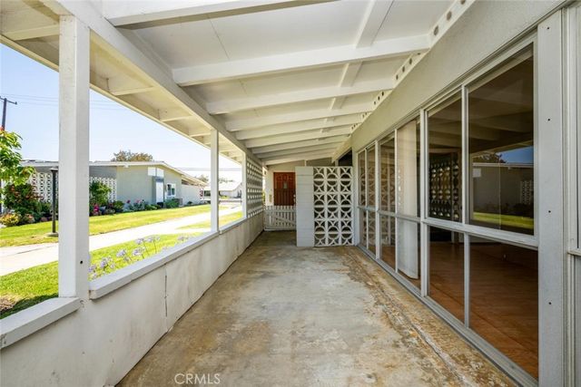 1562 Golden Rain Road 44D M2, Seal Beach, CA 90740