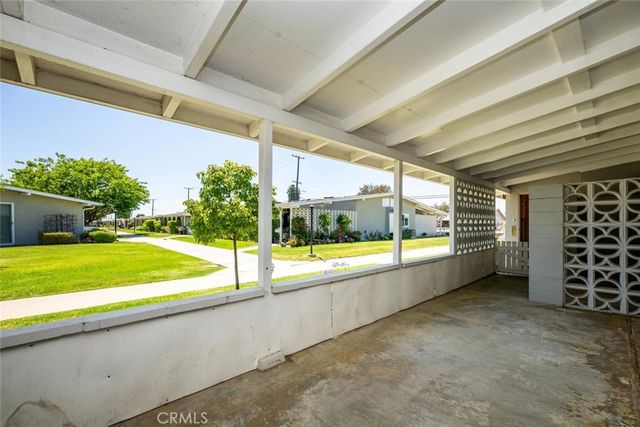 1562 Golden Rain Road 44D M2, Seal Beach, CA 90740