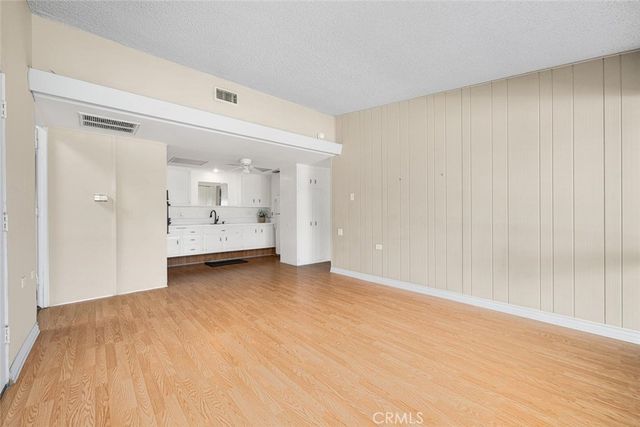 1562 Golden Rain Road 44D M2, Seal Beach, CA 90740