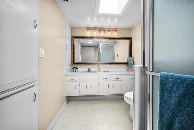 1562 Golden Rain Road 44D M2, Seal Beach, CA 90740