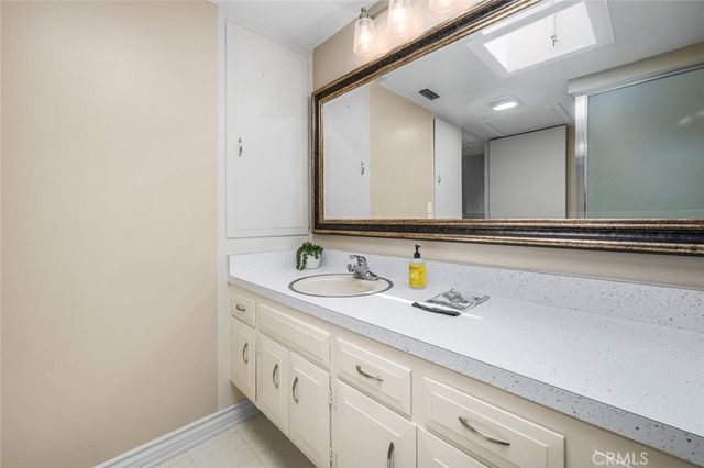 1562 Golden Rain Road 44D M2, Seal Beach, CA 90740
