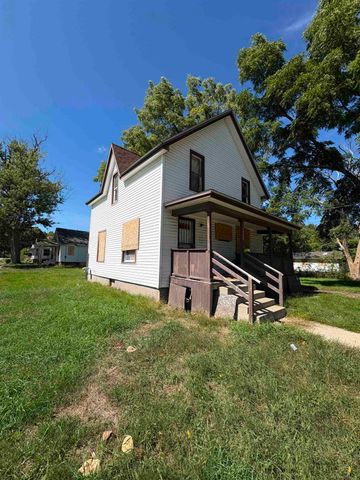 1986 Howard Avenue, Flint, MI 48503