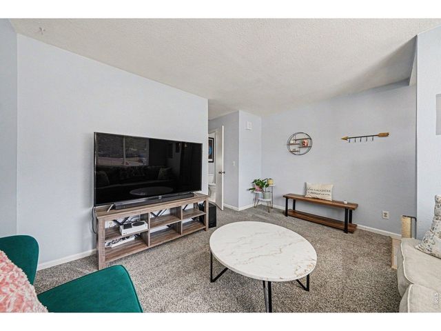 2056 S Colorado Ave, Loveland, CO 80537