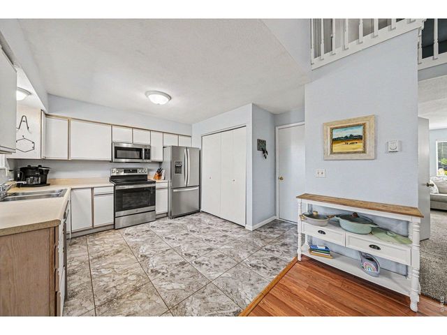 2056 S Colorado Ave, Loveland, CO 80537
