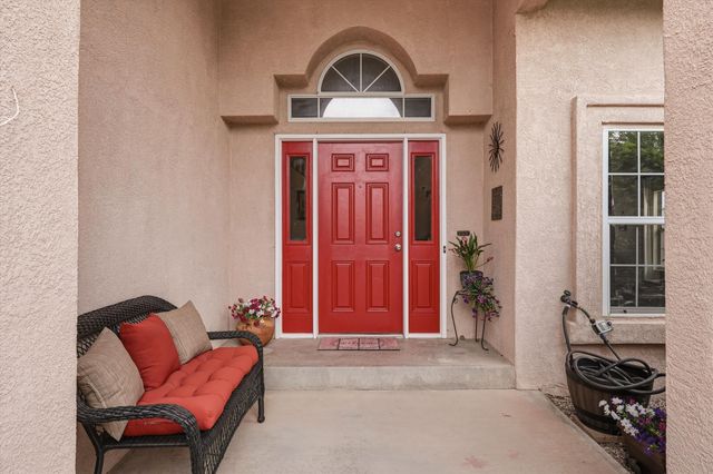 2597 Sandia Loop NE, Rio Rancho, NM 87144
