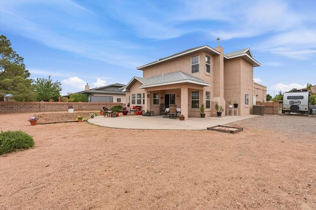 2597 Sandia Loop NE, Rio Rancho, NM 87144