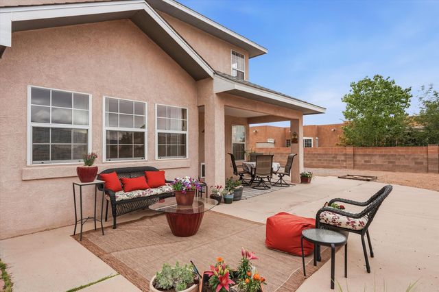 2597 Sandia Loop NE, Rio Rancho, NM 87144