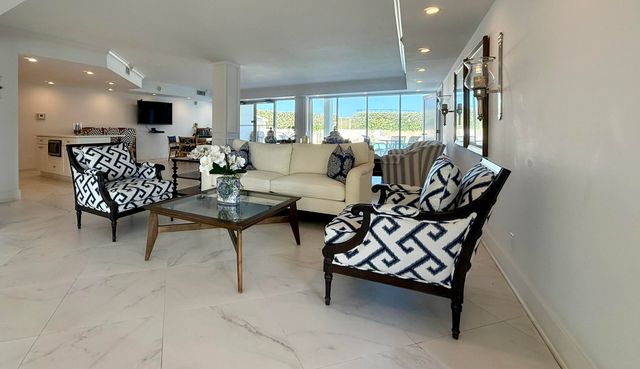 5400 N Ocean Drive 1d, Singer Island, FL 33404