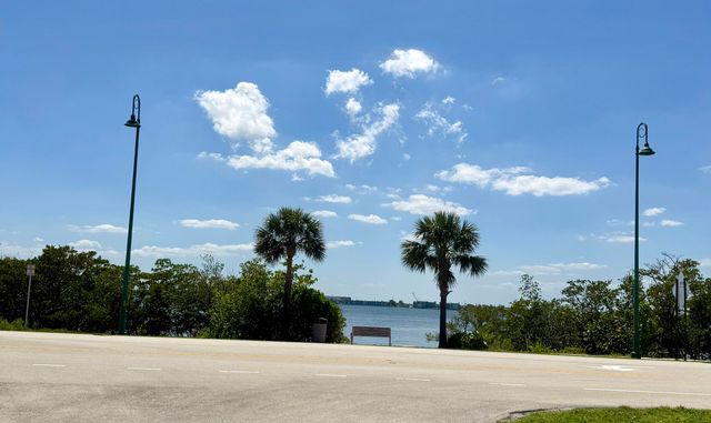 5400 N Ocean Drive 1d, Singer Island, FL 33404