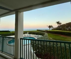 5400 N Ocean Drive 1d, Singer Island, FL 33404