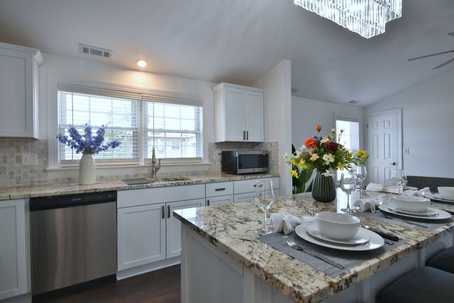 8211 W Grand Avenue, River Grove, IL 60171